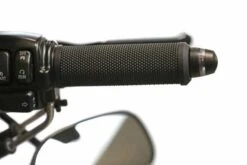 Kellermann BL 2000 Lenkerenden Blinker Set Schwarz 7 Kellermann BL 2000 Lenkerenden Blinker Set Schwarz -Motorradzubehör Geschäft 41 99 051 tb4